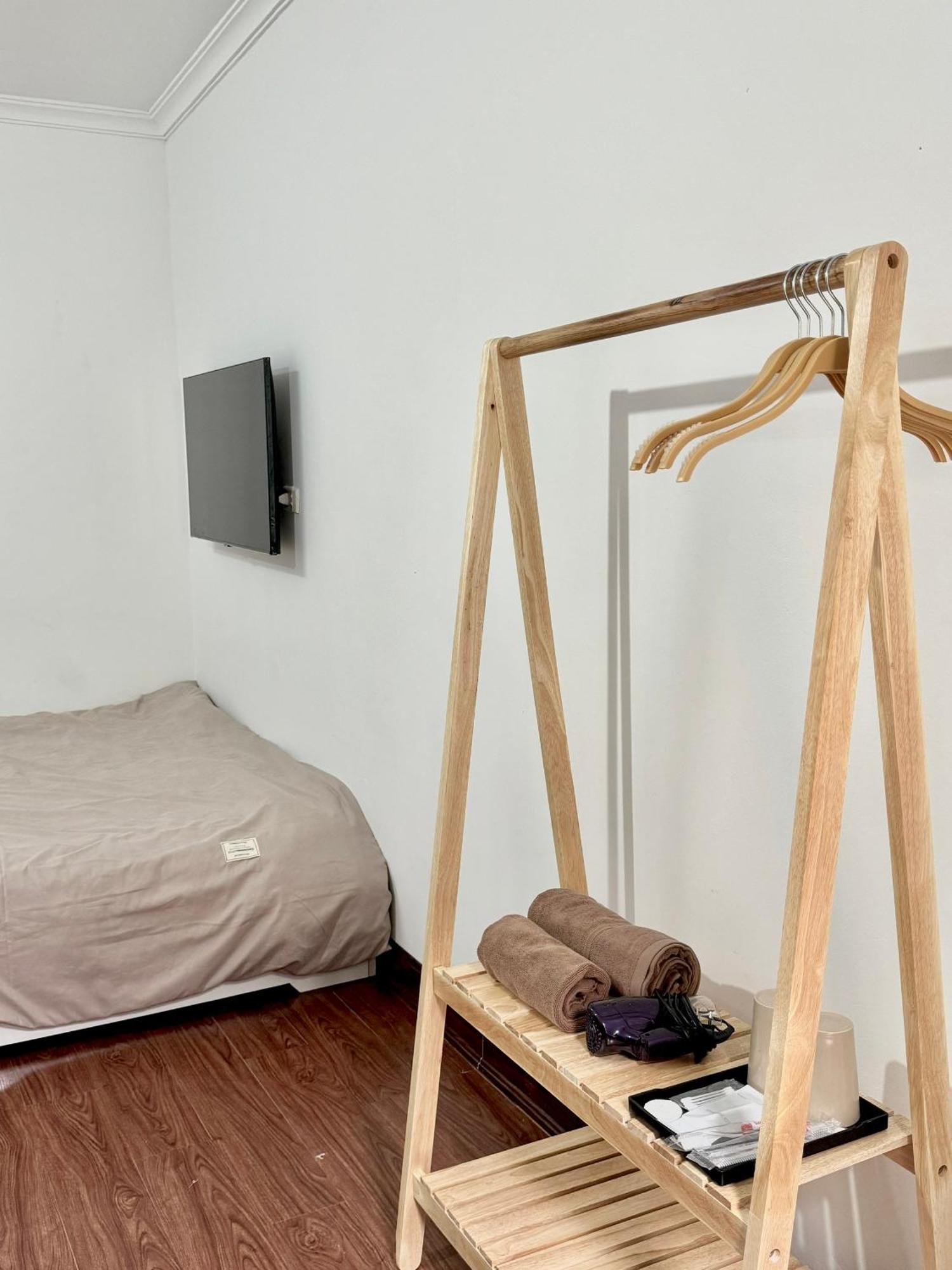 ハノイ市Bom'S Houseアパートメント エクステリア 写真